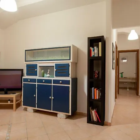 Piceni 6 House Apartment *
